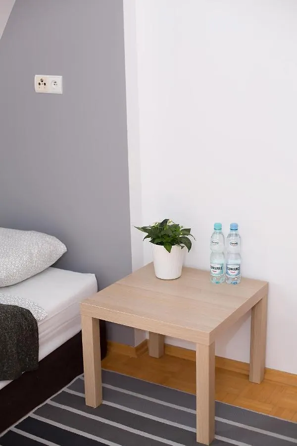Inn V Hostel Warsaw